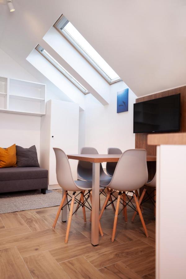 Hvt Comfort Apartments Мезёкёвешд Экстерьер фото